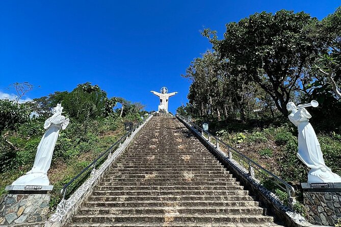 Vung Tau Essential: Beach, Christ Statue & Colonial Heritage - White Palace, a colonial house with sea views