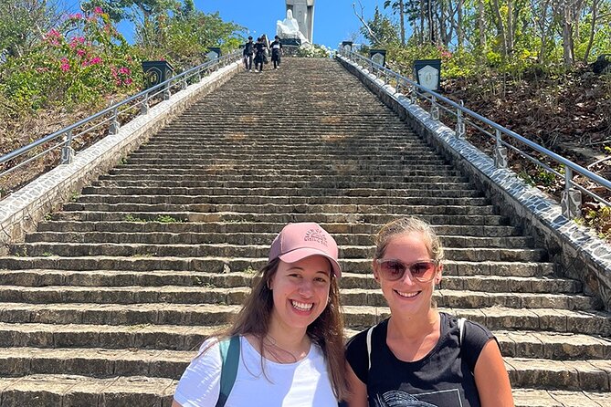Vung Tau Essential: Beach, Christ Statue & Colonial Heritage - Seafood lunch near Vung Tau Beach