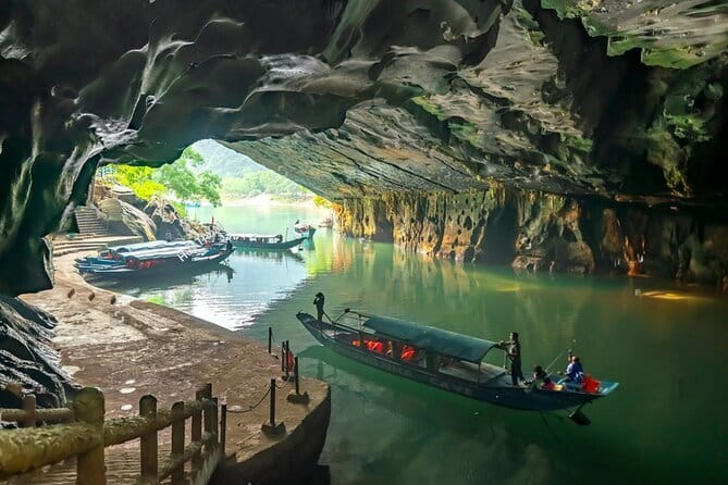 Zipline Dark cave & Paradise cave: Full-day Exploration - Who will enjoy this most